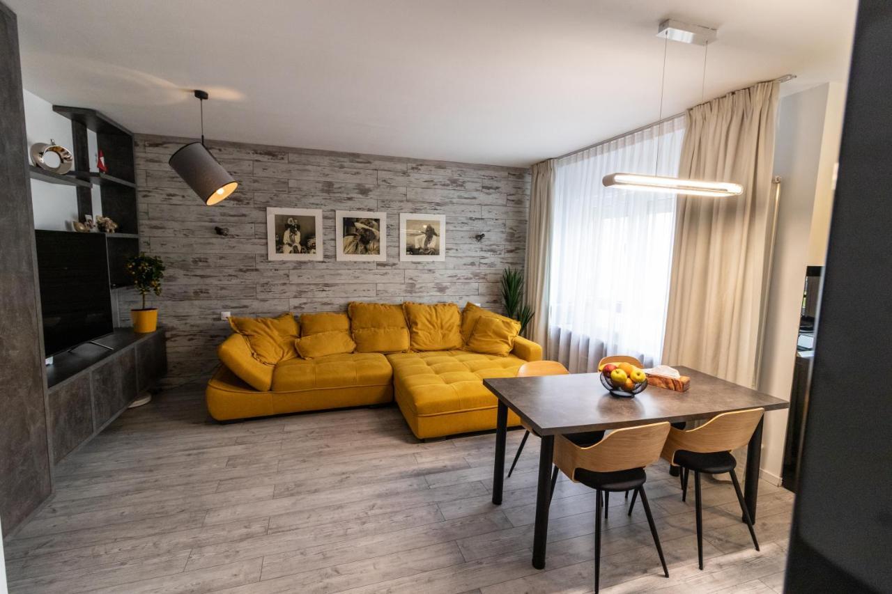 Tampa View Premium Apartment Brasov Bagian luar foto