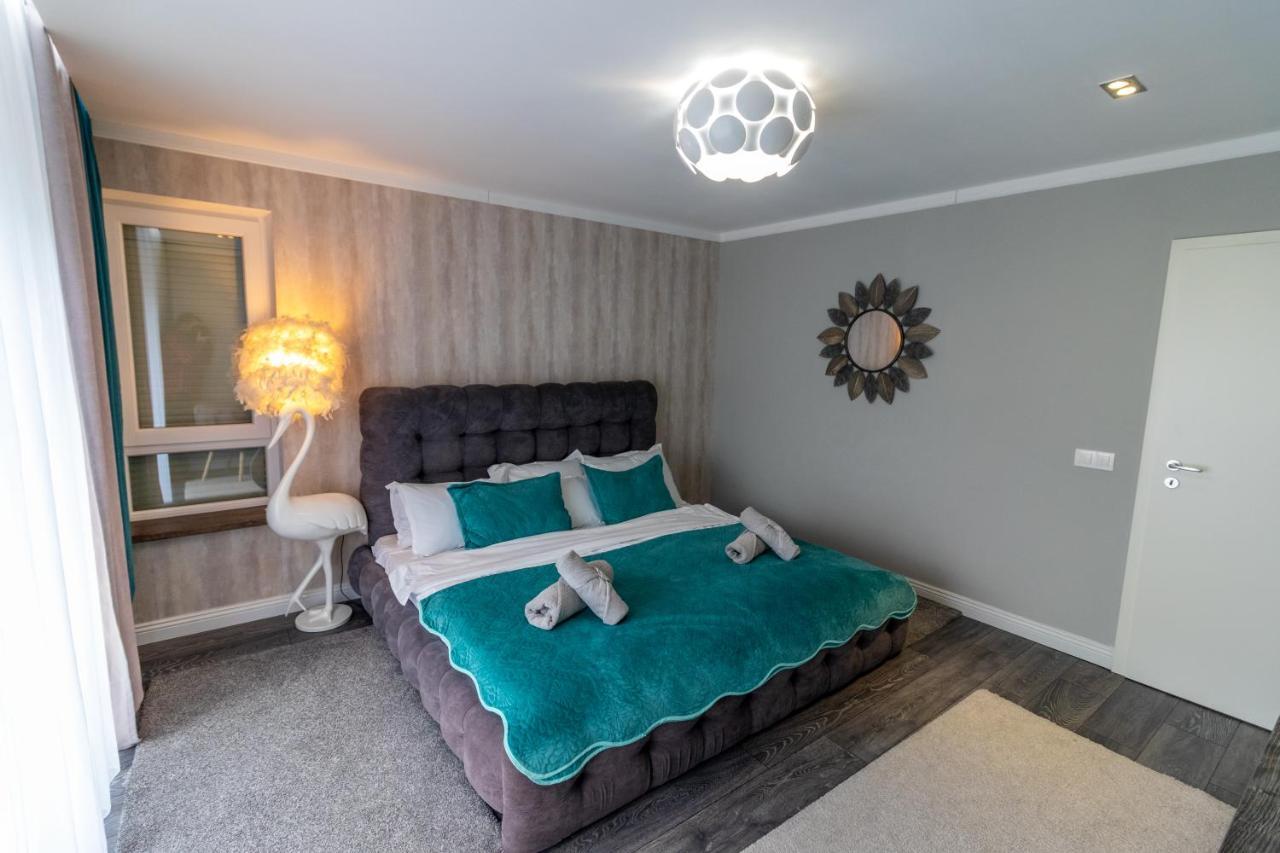 Tampa View Premium Apartment Brasov Bagian luar foto